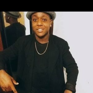 Meet your Posher, Cameron